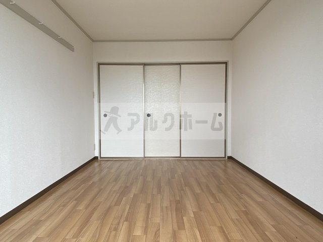 セジュール高井の洋室|セジュール高井（柏原市安堂町）　洋室②