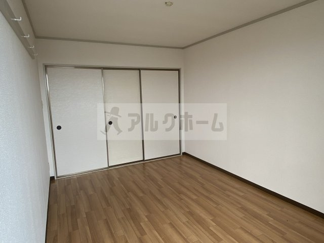 セジュール高井の洋室|セジュール高井（柏原市安堂町）　洋室②