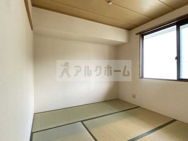 セジュール高井の和室|セジュール高井（柏原市安堂町）　和室