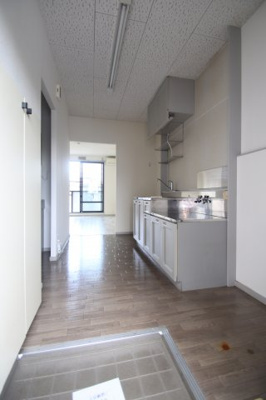 【居間・リビング】 | ビーライン松の木