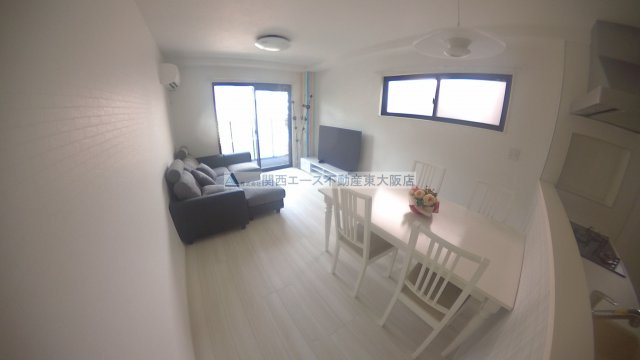 【居間・リビング】 | ヘレナガーデン花園本町Ⅰ