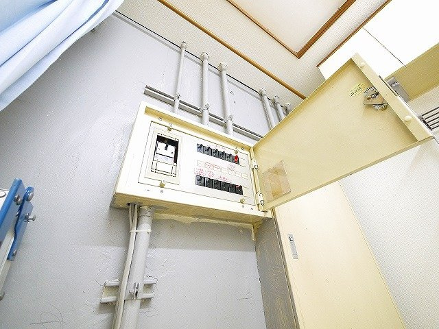 メゾン東生駒の設備