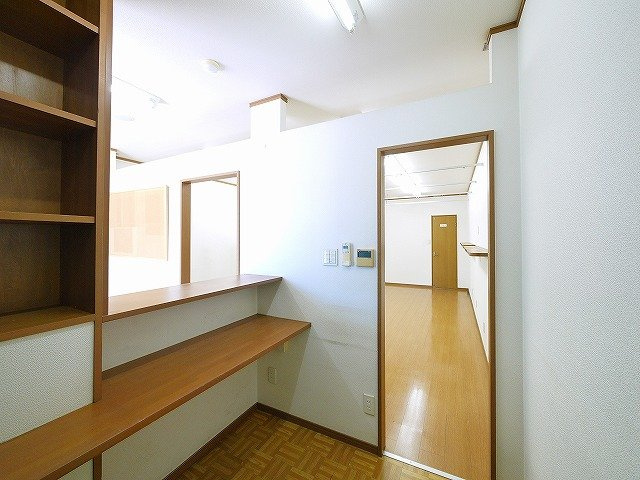 メゾン東生駒の内装