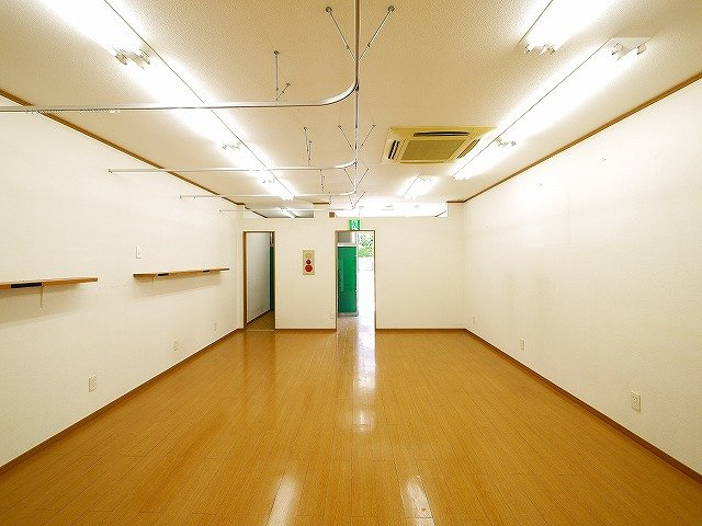 メゾン東生駒の内装