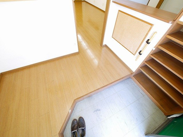 メゾン東生駒の内装