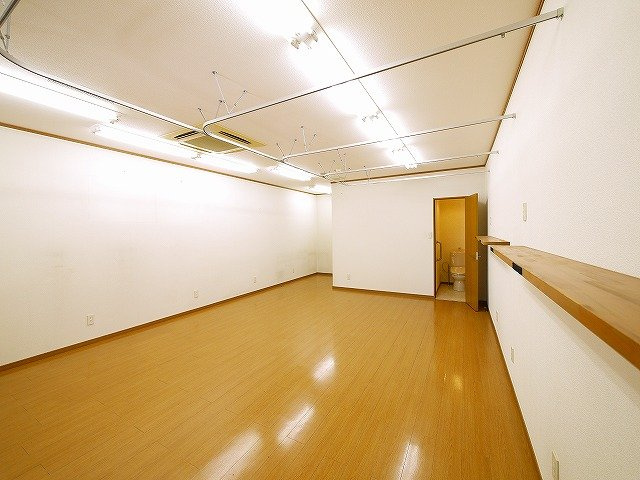 メゾン東生駒の内装