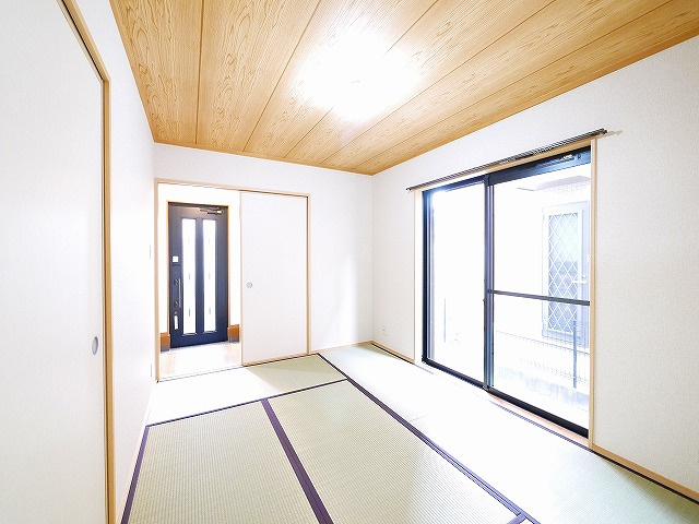 松田タウンハウスの和室
