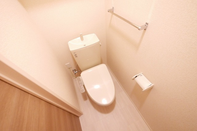 シャン　ドゥ　フルールのトイレ|シンプルで使いやすいトイレです