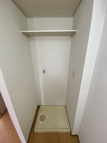 加古川市加古川町友沢のアパートの洗面所