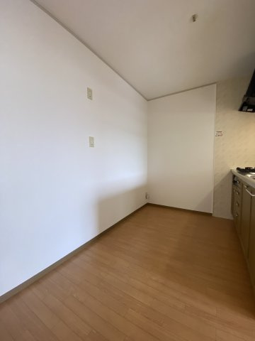 加古川市加古川町友沢のアパートのキッチン