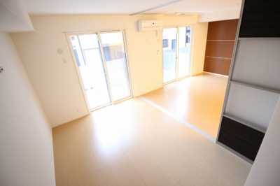 【寝室】 | アロサール | 落ち着いて過ごせるお部屋なので、寝室にいかがでしょうか