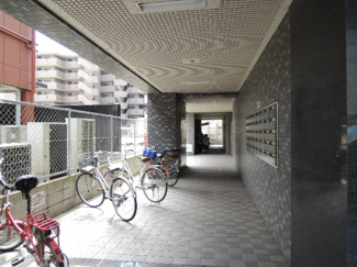 【エントランス】