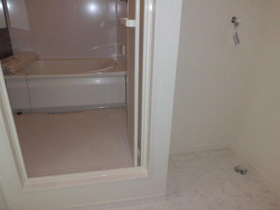 【設備】 | ボーシャルダン望 | 洗濯機置場