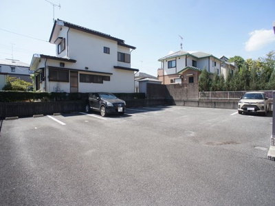 【駐車場】 | ラフォーレ・ヴァーグ | 駐車場2台込みです♪