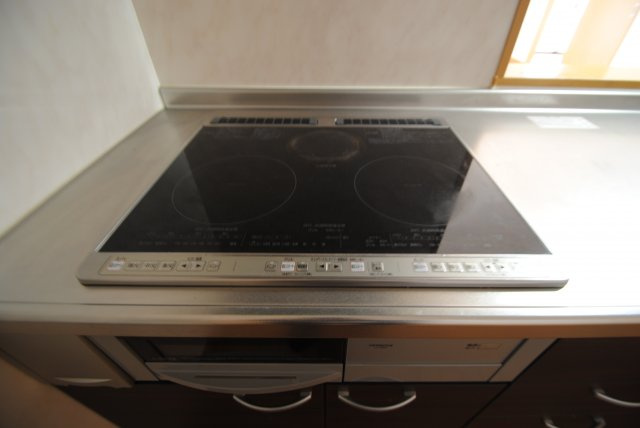 グラン・クリュ山川 のキッチン|同タイプ別室（イメージ画像）