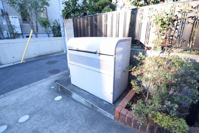 メゾンドアルモニーのその他共用部分|敷地内ゴミ捨て場