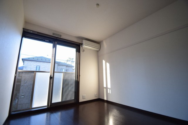 メゾンドアルモニーの居間・リビング|インターネット対応