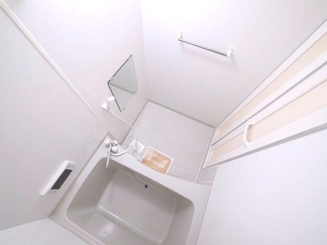 グランドゥール西大寺の浴室|ゆったり過ごせるお風呂です