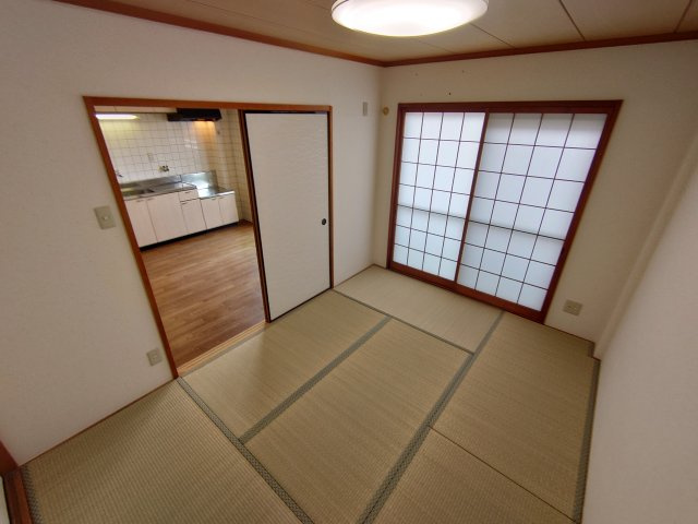 【寝室】 | ロードハイツ甲東園