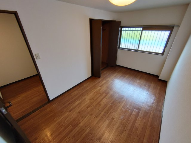 【寝室】 | ロードハイツ甲東園