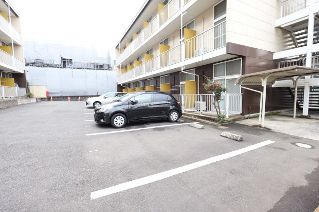 【駐車場】 | レオパレスエヴァーグリーン白幡Ⅱ