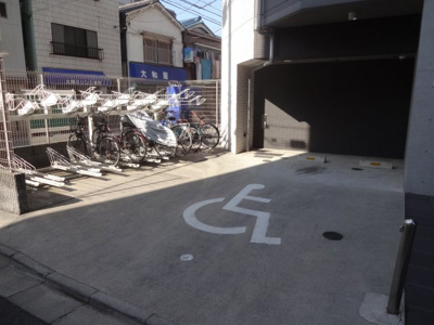 【その他共用部分】 | エルフラット入谷 | 駐輪場