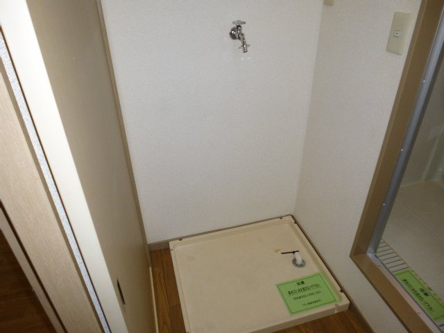 ラピュータ大島Ａのその他|洗濯機置き場