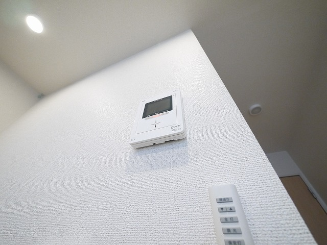 イターナルパレスⅡのセキュリティ|モニター付きインターホンです