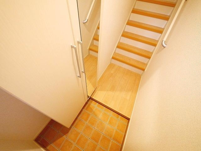 イターナルパレスⅡの玄関|ゆったりとした玄関です