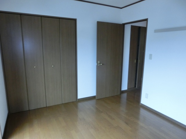 淀川ハイライフマンションの洋室