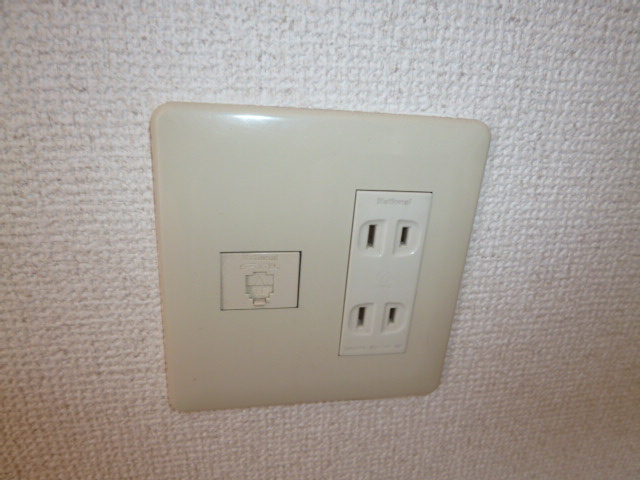 ヴィラ・フローラＥの設備|電話モジュラー