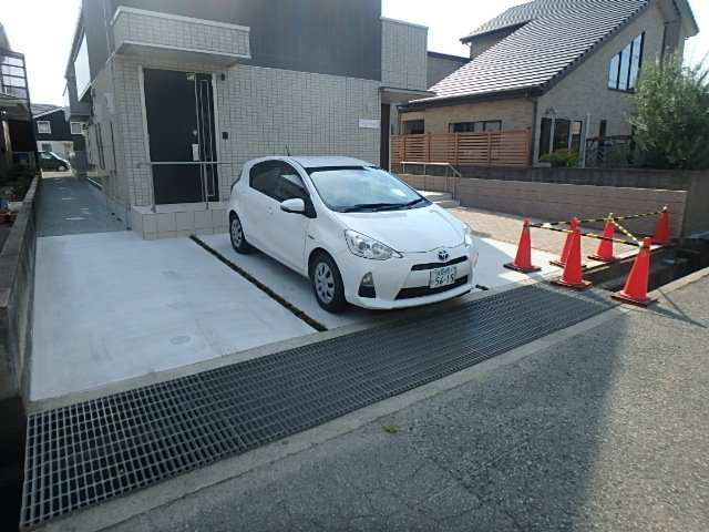tentree新在家の駐車場