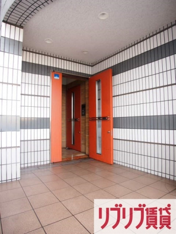 プリマヴェーラ問屋町のエントランス