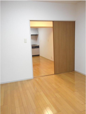 【居間・リビング】 | 第１５宮庭マンション