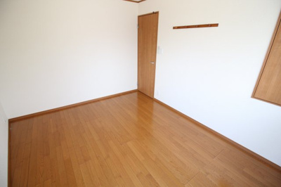 【洋室】 | 海運町8丁目テラスハウス