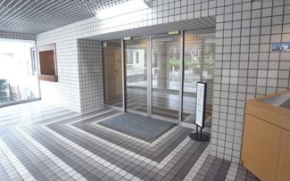 【エントランス】