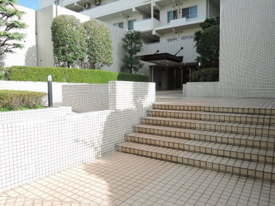 【エントランス】 | メゾン横浜能見台Ｂ棟 | エントランス部分