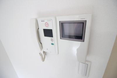 【セキュリティ】 | S・Eファースト | オートロックでセキュリティも安心ですね☆