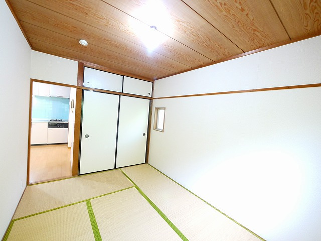 パオ今辻子の和室