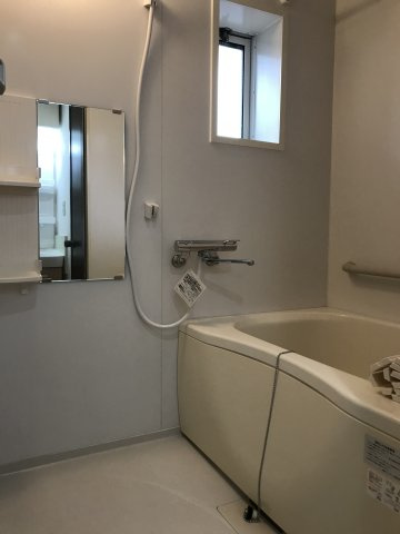 プラージュ芦屋5番館の浴室