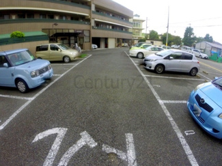 【駐車場】