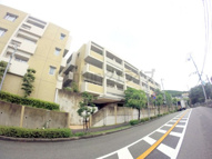 ファミール雲雀丘花屋敷参番館の画像
