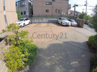 【駐車場】