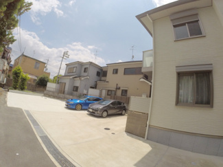 【駐車場】