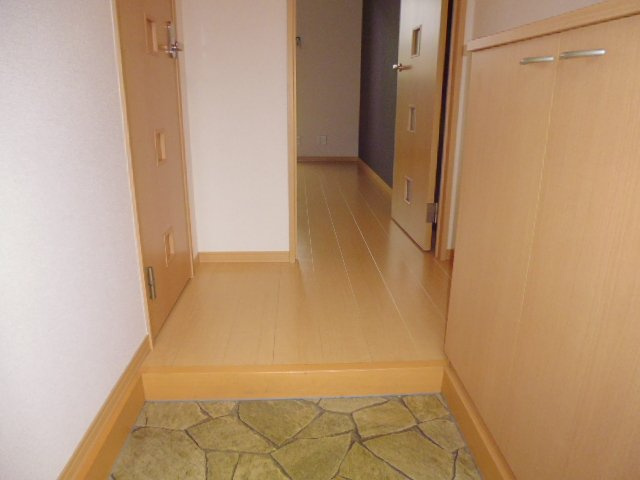 フォルトゥーナカーサＢの玄関