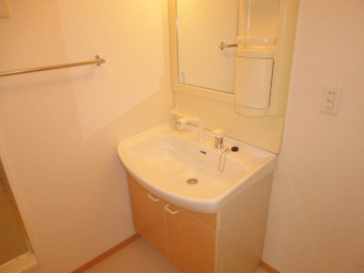 【独立洗面台】 | フォルトゥーナカーサＢ | シャンプードレッサー