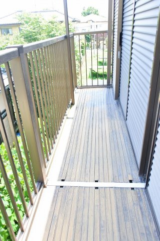 中澤邸貸家のバルコニー