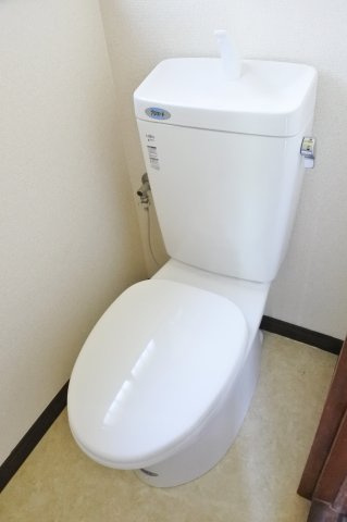 中澤邸貸家のトイレ