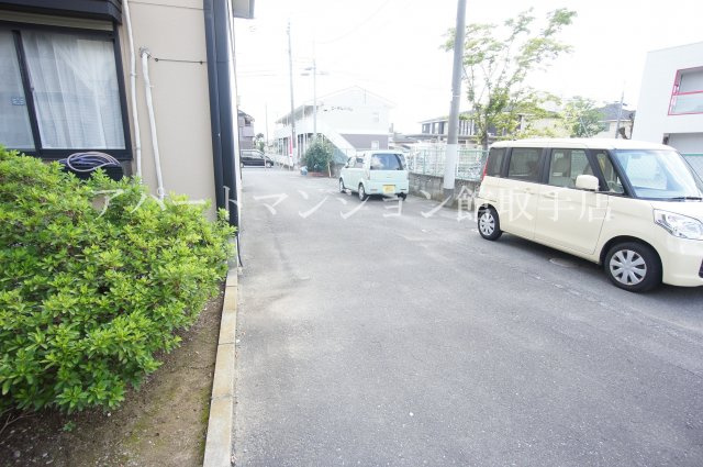 パストラルBの駐車場
