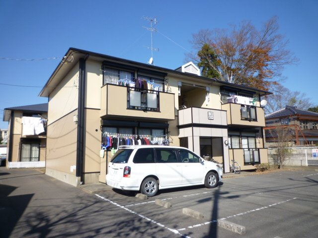 パストラルBの駐車場
